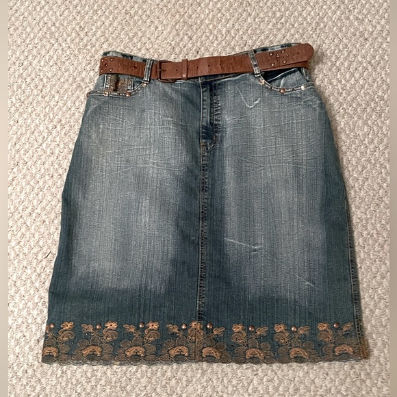 ⭐️ VINTAGE ⭐️ NWOT Apollo Jeans Belted Floral Embroidered Acid Wash Denim Ski… - Picture 8 of 12